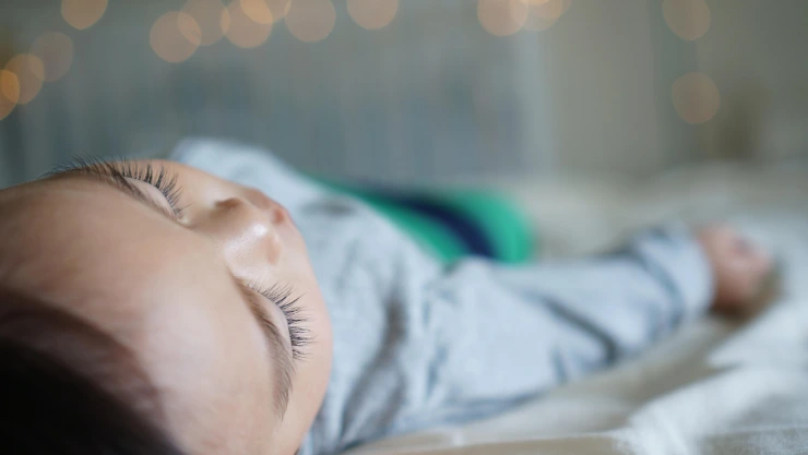 Muere niño de 2 años tras ser olvidado en un auto en España