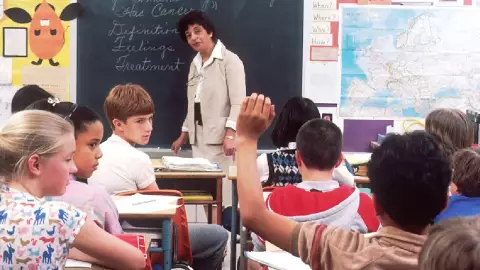 ¿Cómo entrara a trabajar como maestro_ Requisitos y sueldo de la SEP