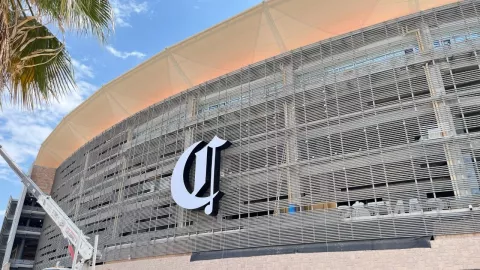 Reinstalan letras de estadio Santos previo a San Luis jornada 13 clausura 2025.jpg