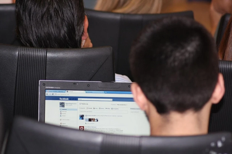 86% de los adolescentes mexicanos tiene participación activa en redes sociales