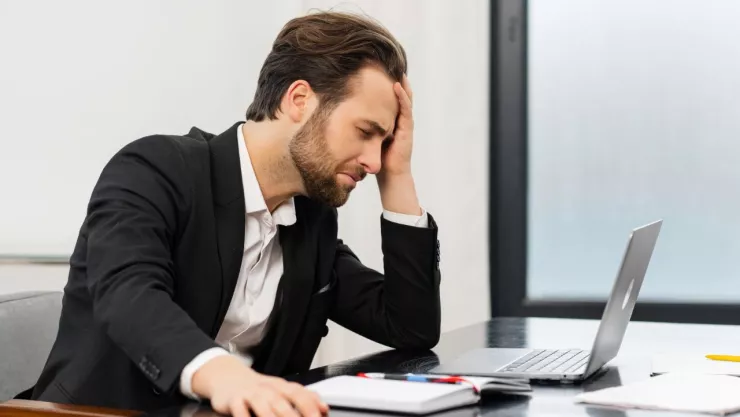 Estos empleos producen infelicidad según Harvard