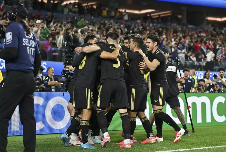 México vs. Panamá El Tri avanza a la final de la Nations League tras vencer a Canadá.jpg
