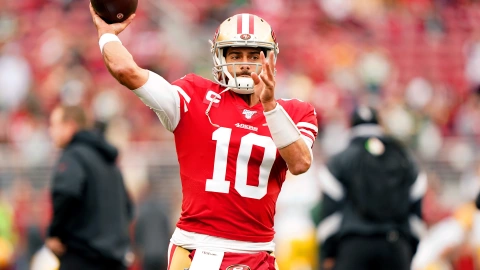 Jimmy Garoppolo jugará por primera vez un Super Bowl como titular. Pese a la experiencia adquirida con su ex equipo (New England Patriots), el egresado de la Universidad de Illinois nunca pudo jugar en el gran emparrillado. Este domingo, Garoppolo tiene una responsabilidad importante, ya que deberá liderar a un equipo histórico en el Super Bowl LIV.