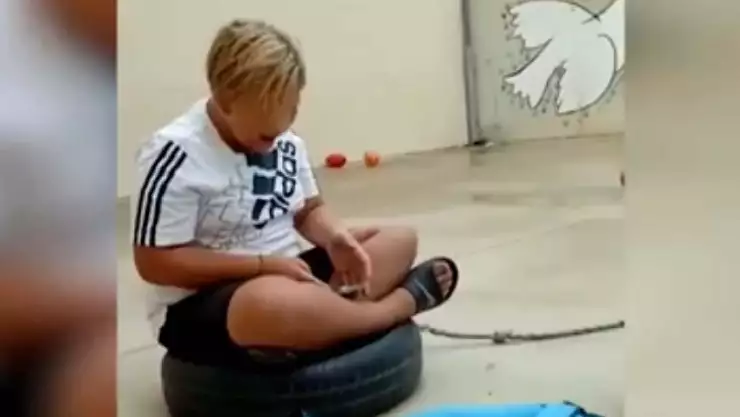 Video ¡Indisgante! Niño lleva pastel a la escuela y le hacen bullying