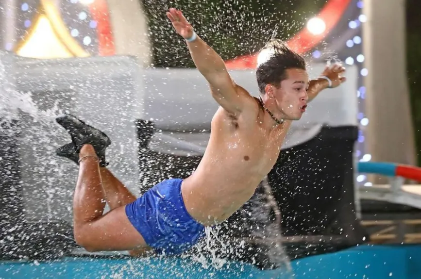 Ernesto volando.jpg