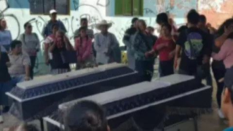 Despiden hermanas atropelladas en Oaxaca