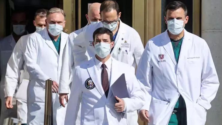 personal medico eua.jpg