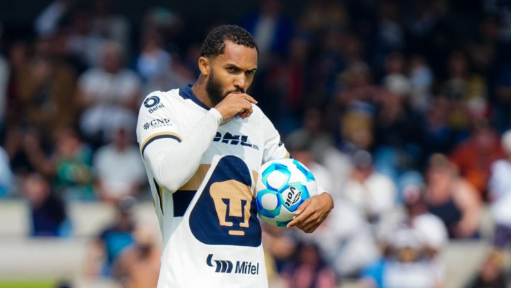 Juninho, jugador de Pumas