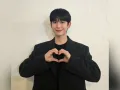 Además de su trabajo en televisión, Jung Hae In ha participado en películas como “The Youth” y “Salute D’Amour”, demostrando su versatilidad como actor.
Crédito: @holyhaein