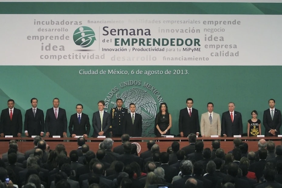 El presidente Enrique Peña Nieto asistió a la Semana del Emprendedor