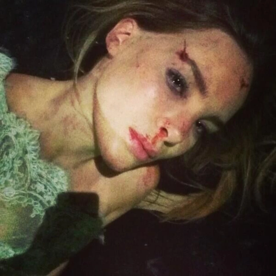 Belinda lanzó una polémica foto para promocionar su próximo concierto en la capital