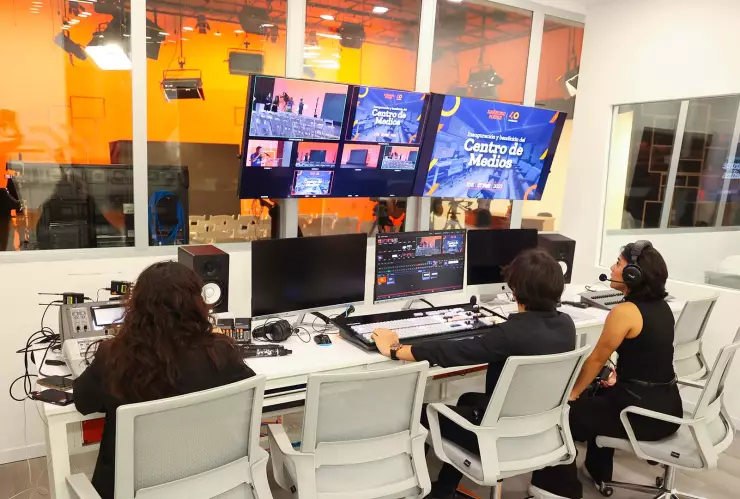 Anáhuac Mayab inaugura Centro de Medios