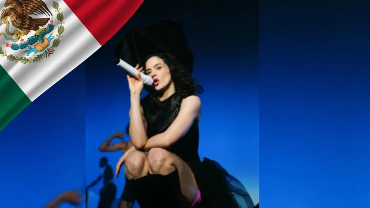 Rosalía sube a “Sol Y Renata” al confesionario durante su concierto en la Ciudad de México “Tres es el número divino”