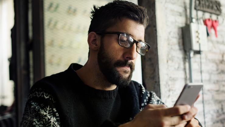 _Apple elimina función de inteligencia artificial por enviar noticias falsas.png