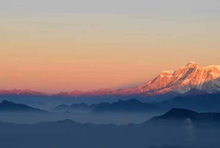 Avalanchas en el Himalaya dejan alpinistas muertos.jpg