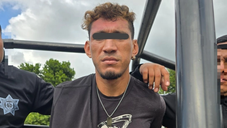 Arrestan a extranjero de ROBO con violencia a mini súper de Umán