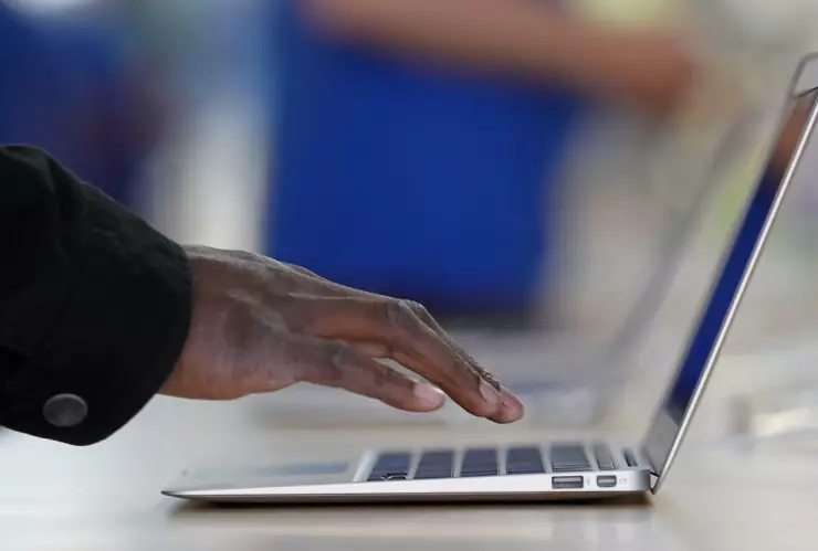 La MacBook Air está en descuento en al tienda de Bodega Aurrera