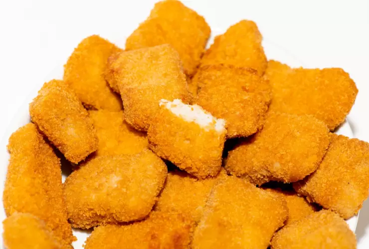 El tipo de nugget que sí es de pollo de verdad y no miente con soya, según Profeco