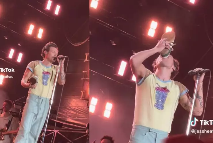 Harry Styles bebe de su zapato en Australia.