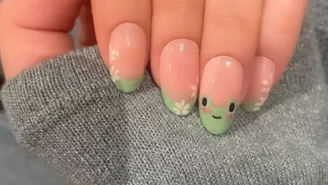 38 diseños de uñas que puedes usar en la primavera-verano 2026: para natación, gym o incluso salir