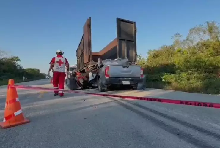 Fatal accidente en carretera Felipe Carrillo Puerto-Tulum, durante vacaciones de Semana Santa, deja tres muertos