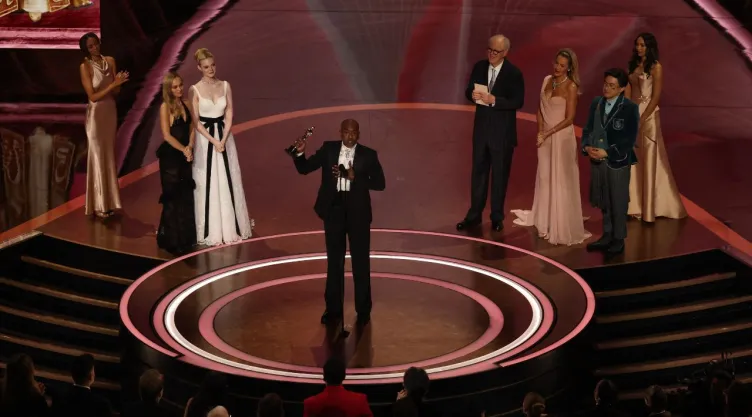 De Sidney Poitier a Paul Tazewell: El Viaje de los Afroamericanos en los Premios Oscar