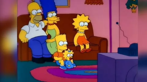 Este televisor de Los Simpson reproduce las temporadas de la serie.