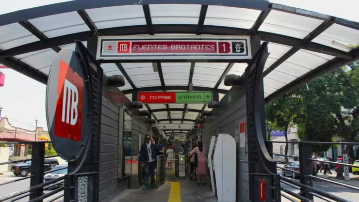 L&iacute;neas y estaciones del Metrob&uacute;s con afectaciones