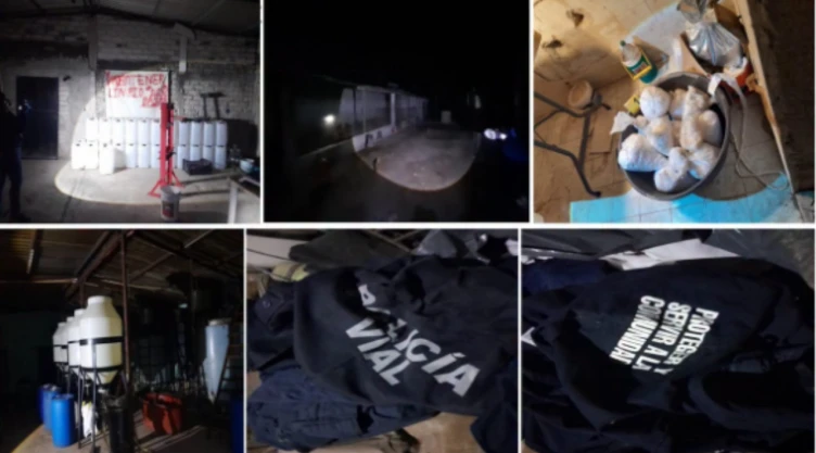 Hallan un narcolaboratorio y uniformes falsos en Xalisco, Nayarit