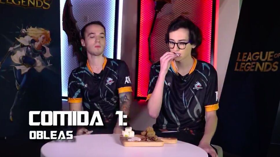 Newbie y Plugo aceptaron el Reto Azteca esports