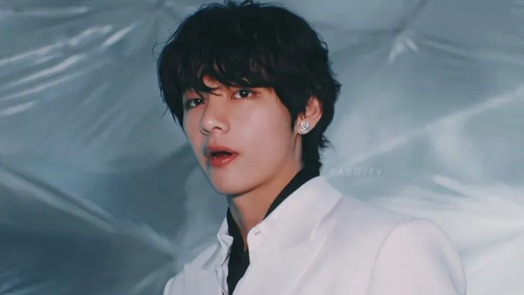 “V”, integrante de BTS