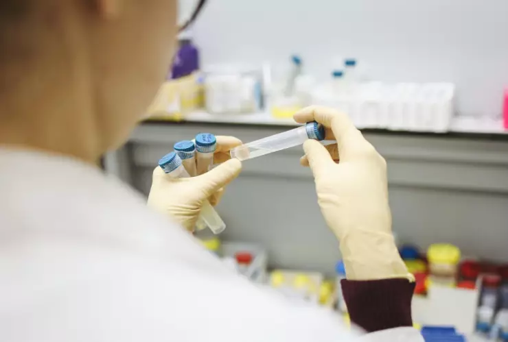 covid-19 prueba celular.jpg