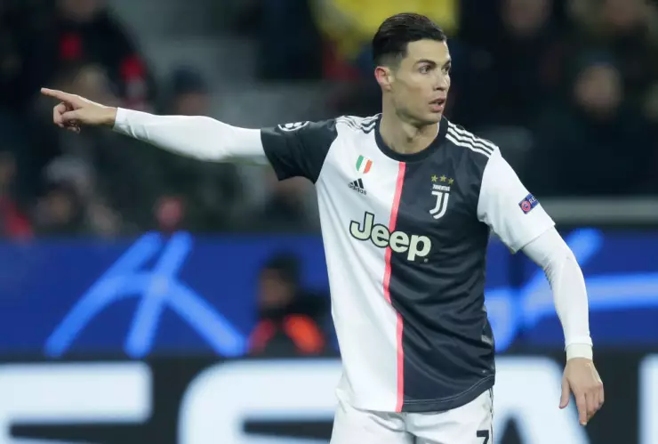 Cristiano Ronaldo UEFA trampa