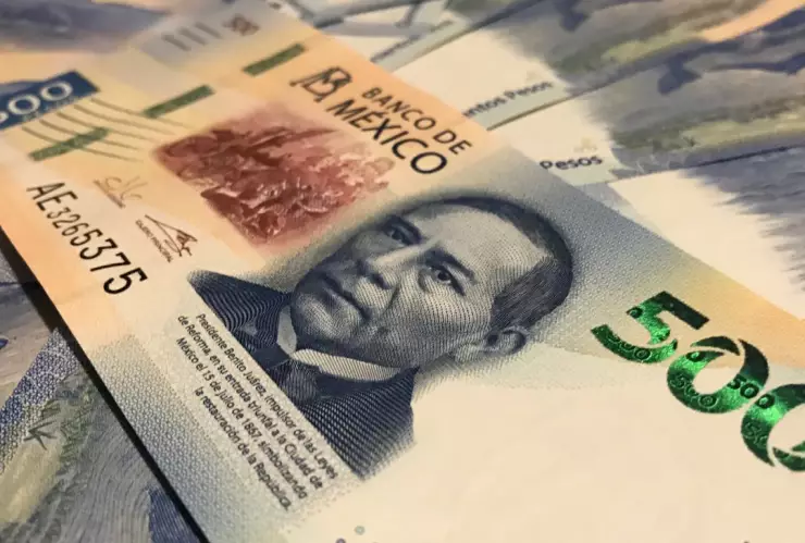 ¿'Llueven’ billetes de 500 pesos en Coahuila?