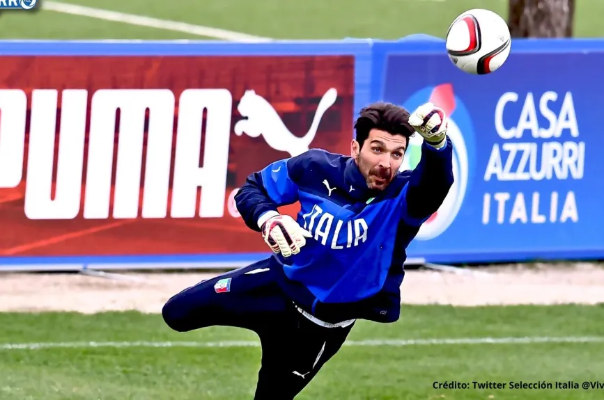 16 Gianluigi Buffon.jpg