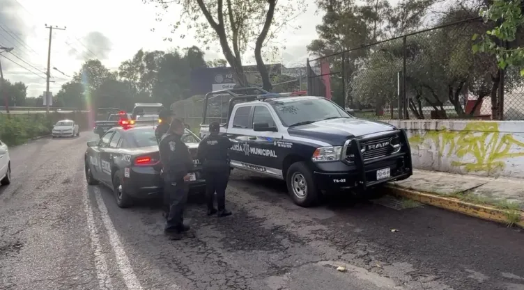Edomex: Encuentran el cadáver de un hombre envuelto en bolsas, en Tlalnepantla