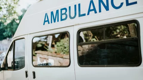 Un hombre muere decapitado en su auto sobre bulevar Insurgentes