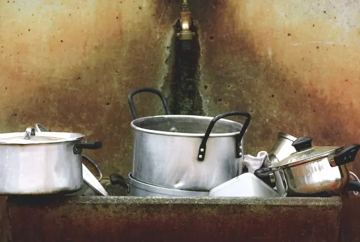 El truco para eliminar las manchas de las ollas
