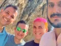 Cristian Castro con pelo rosa..jpg