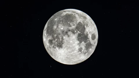 Espectáculo astronómico en agosto: acercamientos planetarios y la Luna en el cielo de México.