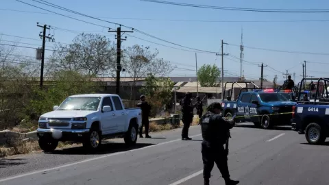 Asesinan a balazos a un hombre en el panteón Jardines del Humaya (1).jpg