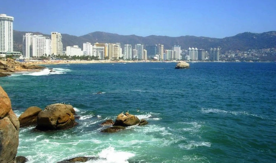 También les solicitó mantener un alto nivel de vigilancia