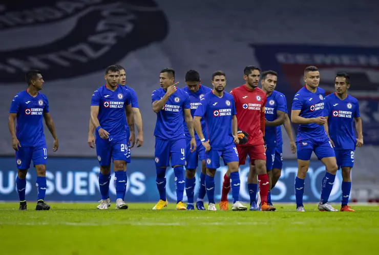 Elías Hernández saldría de Cruz Azul y llegaría cedido a Chivas para el próximo torneo