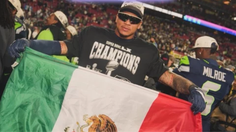 Elijah Arroyo, el campeón del Super Bowl LX con raíces mexicanas.