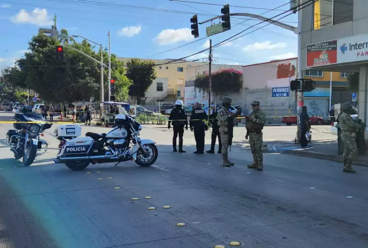 Policía de Tijuana atacado a tiros