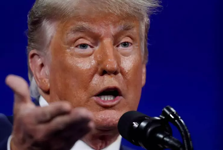 donald trump nombre vacuna .jpg