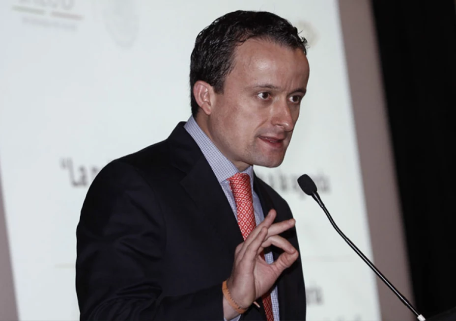 Mikel Arriola Peñalosa