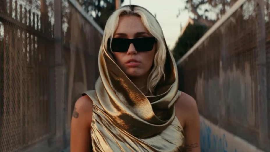 Flowers de Miley Cyrus, la canción más escuchada dedicada a Liam Hemsworth.jpg