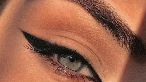 Delineado foxy eyes para párpados caídos y ojos pequeños