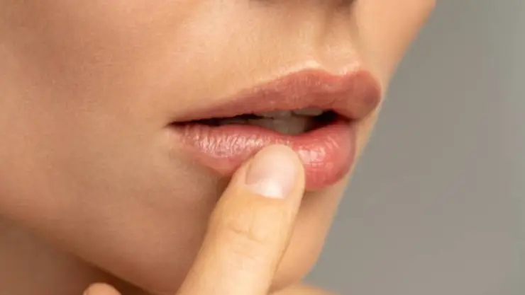 Este es el significado de tener el arco de cupido en los labios